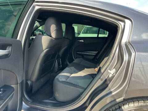 2017 Dodge Charger SXT