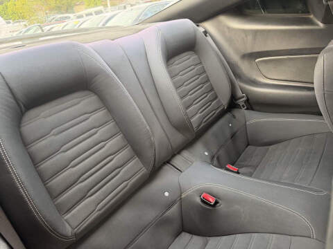 2015 Ford Mustang EcoBoost Premium