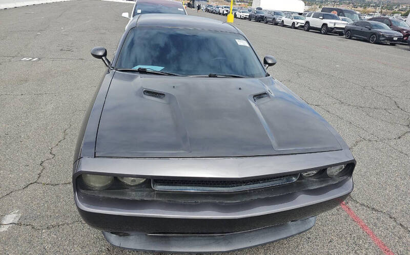 2013 Dodge Challenger SXT