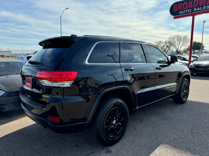 2014 Jeep Grand Cherokee Laredo photo 26