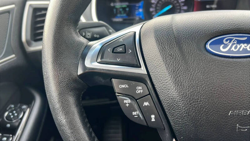 2020 Ford Edge