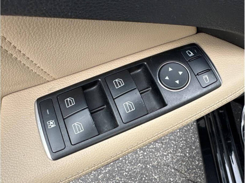 2011 Mercedes-Benz E-Class