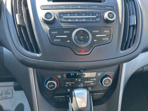 2017 Ford C-MAX Hybrid SE