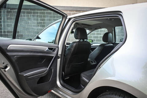 2015 Volkswagen Golf TSI S