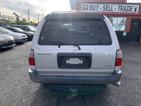 2000 Toyota 4Runner SR5