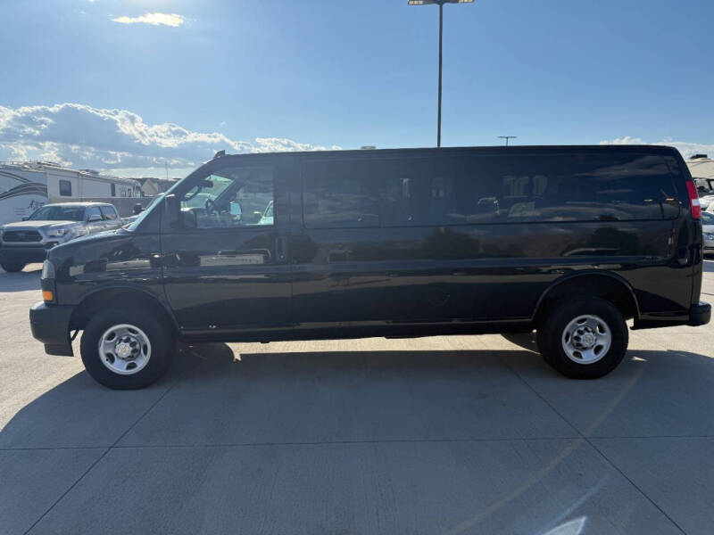 2023 Chevrolet Express LS 3500