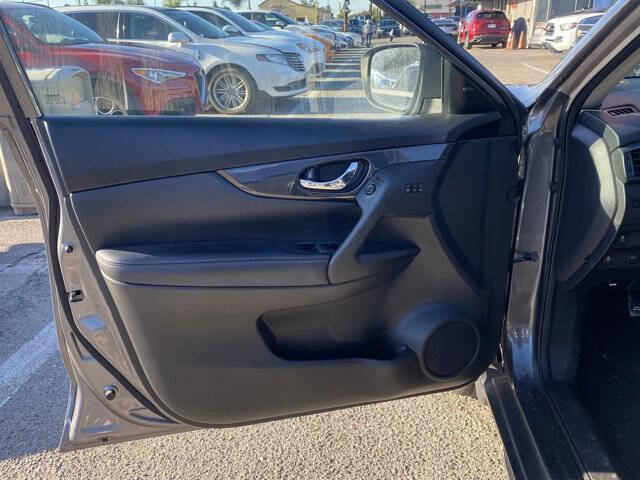 2018 Nissan Rogue Hybrid