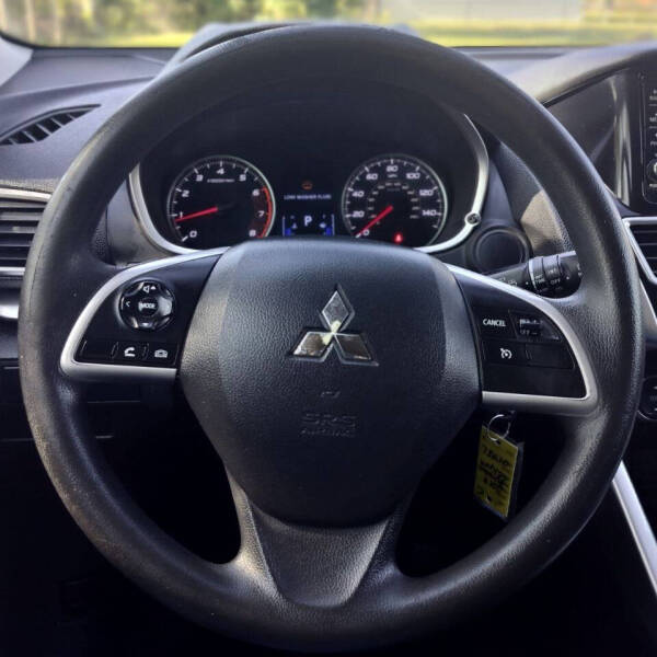 2019 Mitsubishi Eclipse Cross ES