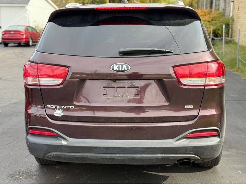 2016 Kia Sorento LX