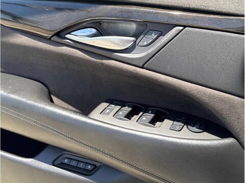 2017 Cadillac Escalade Platinum