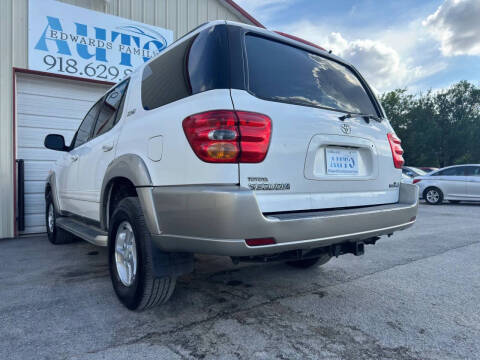 2004 Toyota Sequoia SR5