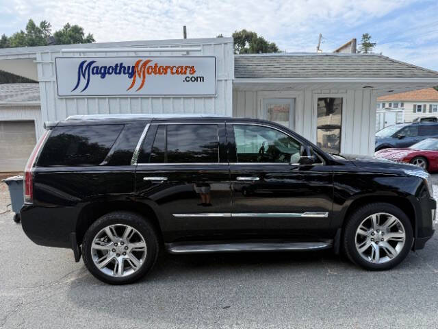 2015 Cadillac Escalade Luxury