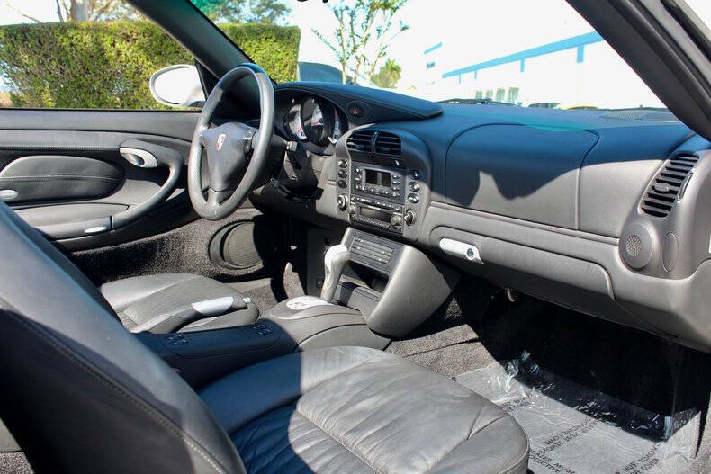 2003 Porsche 911