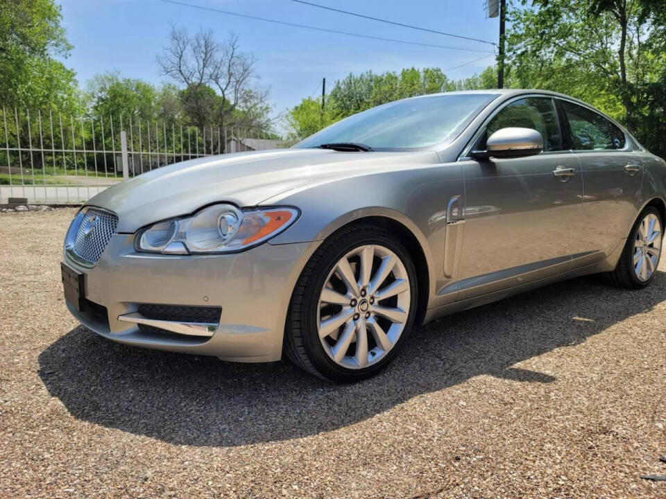 2011 Jaguar XF for sale at AUTHE VENTURES AUTO in Red Oak, TX