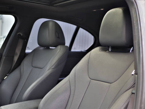 2019 BMW 3 Series 330i