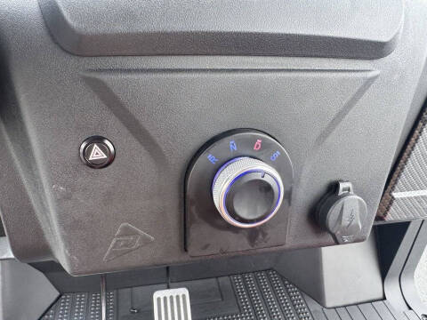 2025 Denago Nomad XL