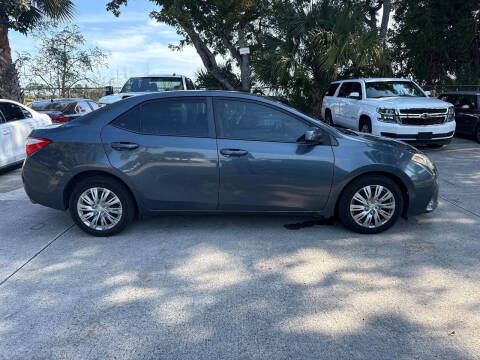 2015 Toyota Corolla LE
