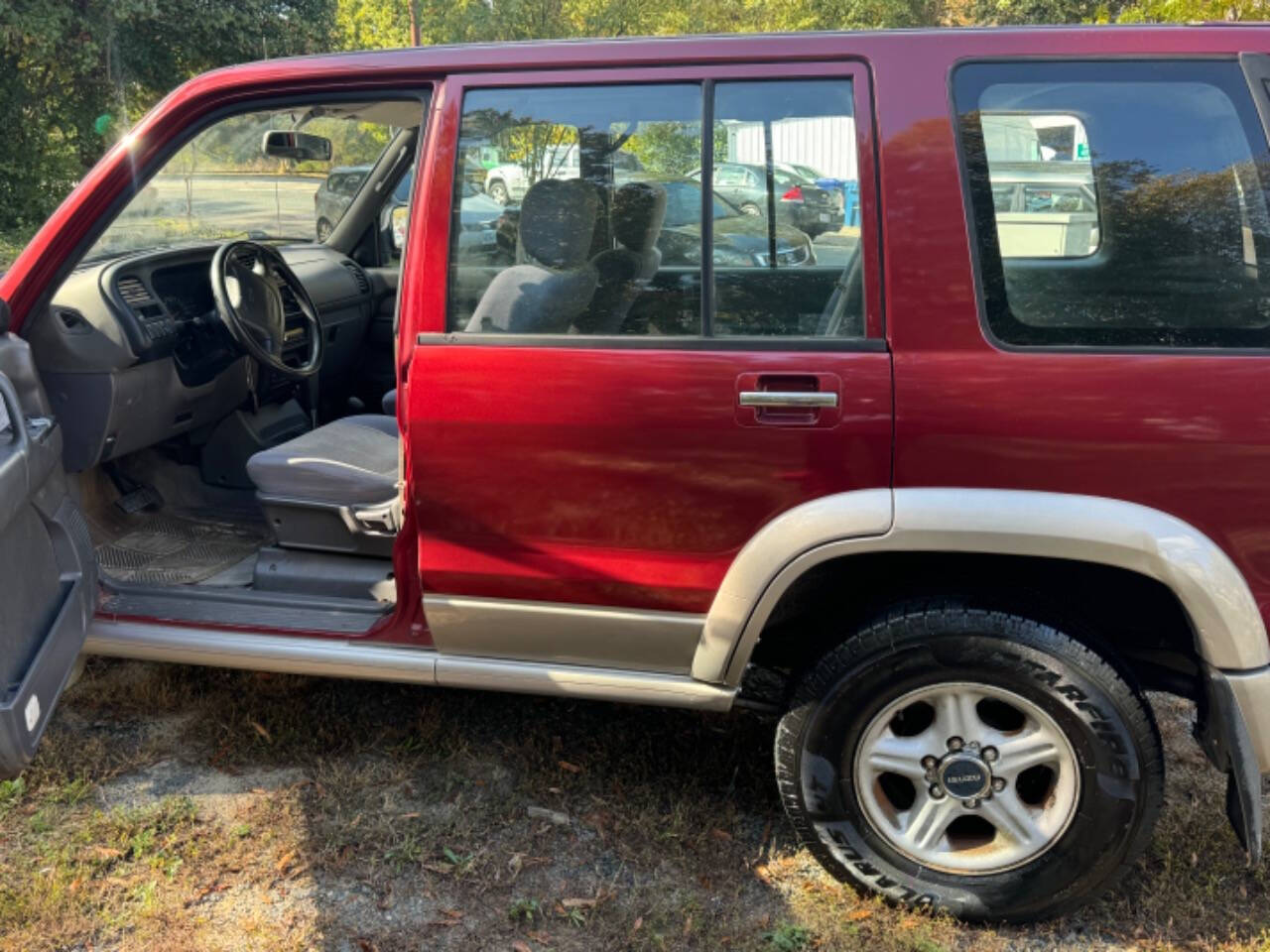 1999 Isuzu Trooper for sale at Livefast Motorsports LLC in Durham, NC