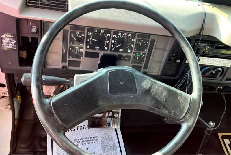 2001 International 4700