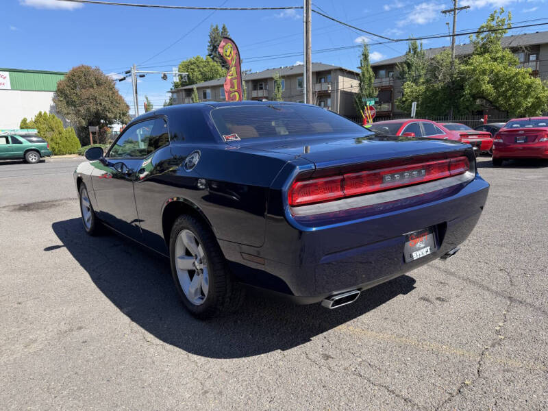 2014 Dodge Challenger SXT