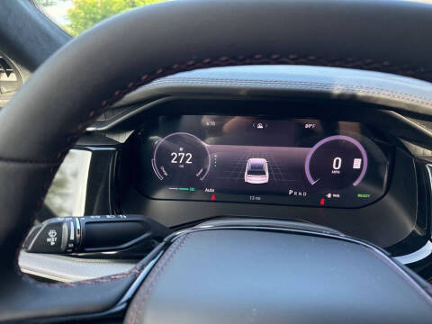 2025 Jeep Wagoneer S Launch Edition