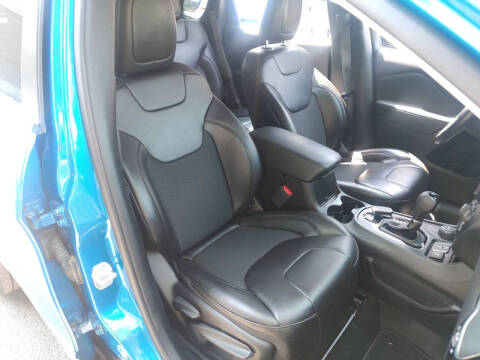 2021 Jeep Cherokee Altitude