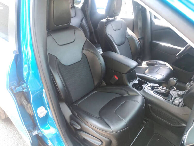 2021 Jeep Cherokee Altitude