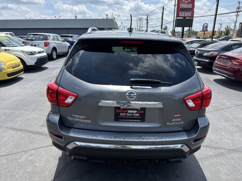 2017 Nissan Pathfinder Platinum