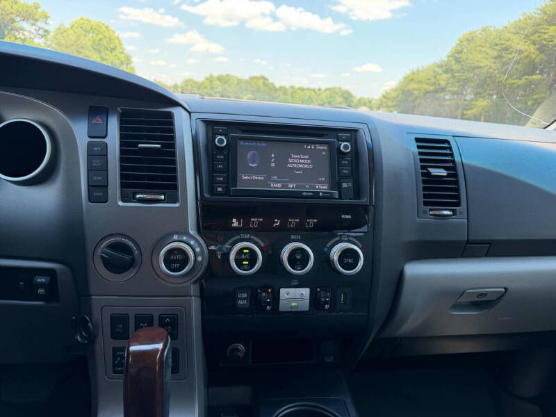 2016 Toyota Sequoia Platinum