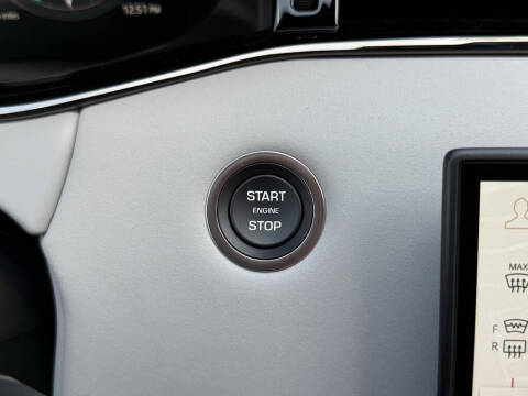2026 Land Rover Range Rover Evoque P250 Dynamic SE
