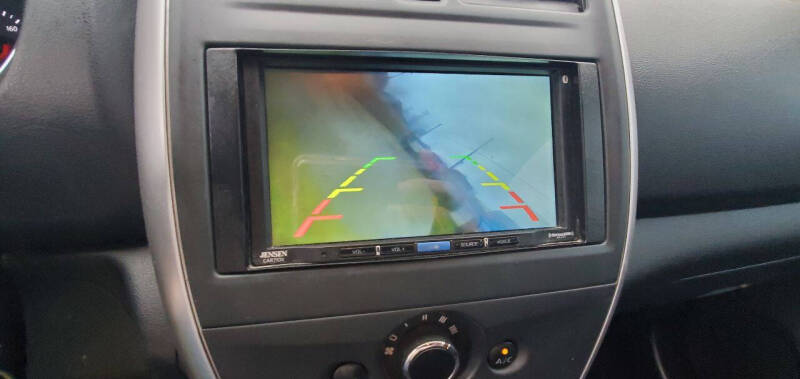 2017 Nissan Versa 1.6 SV