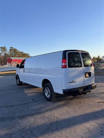 2019 Chevrolet Express 2500