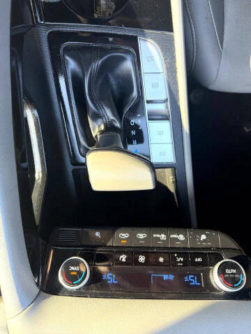 2022 Hyundai Elantra