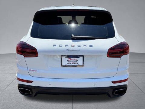 2016 Porsche Cayenne