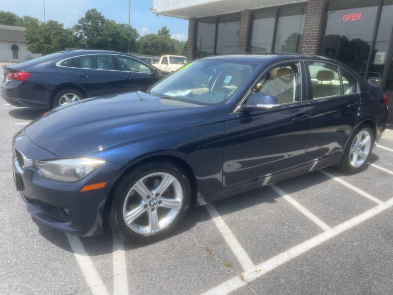 2013 BMW 3 Series for sale at Greenville Motor Company in Greenville NC