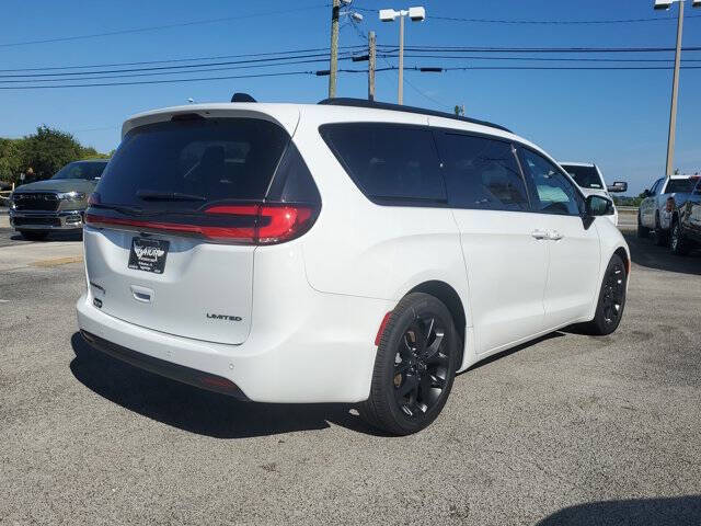 2026 Chrysler Pacifica Limited