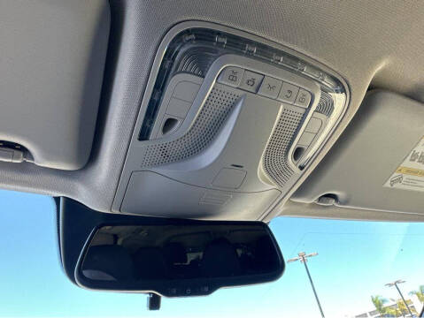 2016 Mercedes-Benz Metris Passenger