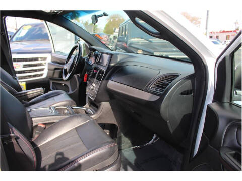 2014 Dodge Grand Caravan R/T