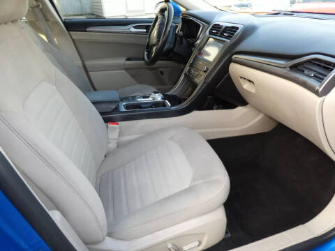 2019 Ford Fusion Hybrid SE