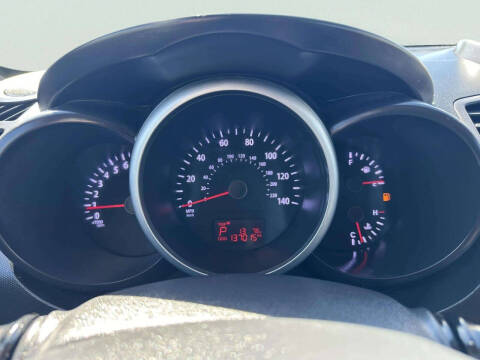 2013 Kia Soul +