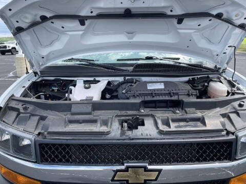 2024 Chevrolet Express 2500