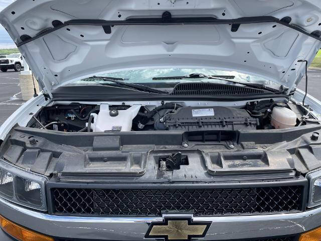 2024 Chevrolet Express 2500