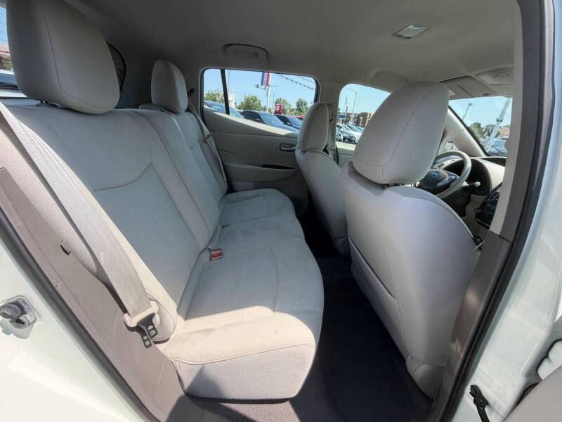 2012 Nissan LEAF