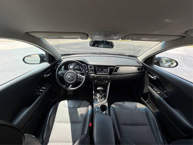 2017 Kia Niro EX