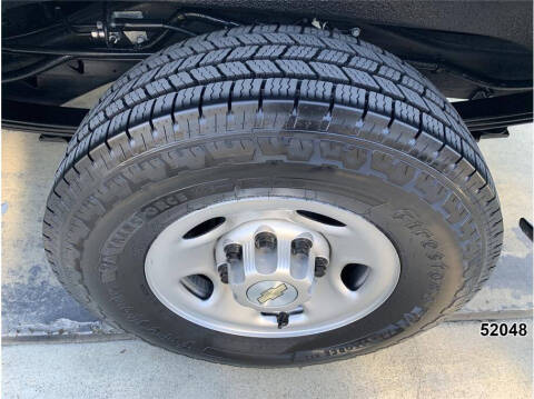 2023 Chevrolet Express 2500