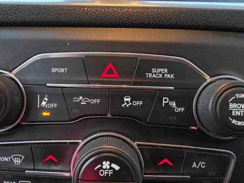 2016 Dodge Charger R/T Scat Pack