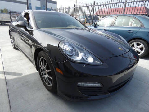 2011 Porsche Panamera 4