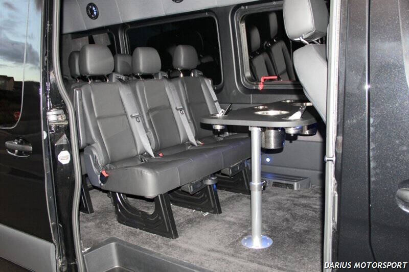 2024 Mercedes-Benz Sprinter 2500