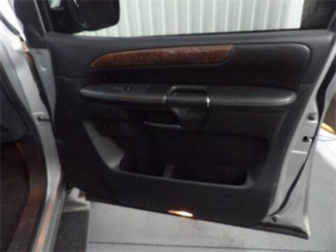 2012 Nissan Armada Platinum