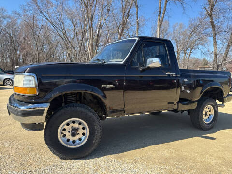 1995 Ford F-150 for sale at Northwoods Auto & Truck Sales in Machesney Park IL